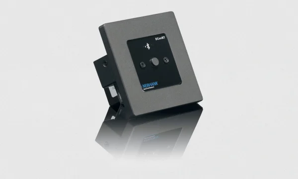 Newhank DCONBT 2x2 csatornás Bluetooth Dante audio interfész PoE