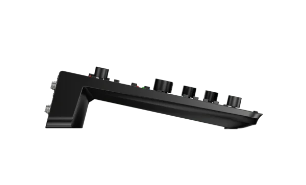 Relacart MIXX8.6 8-csatornás digitális keverő, USB, beépített effektek